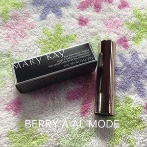 Mary Kay True dimensions Lipstick Berry A La Mode
